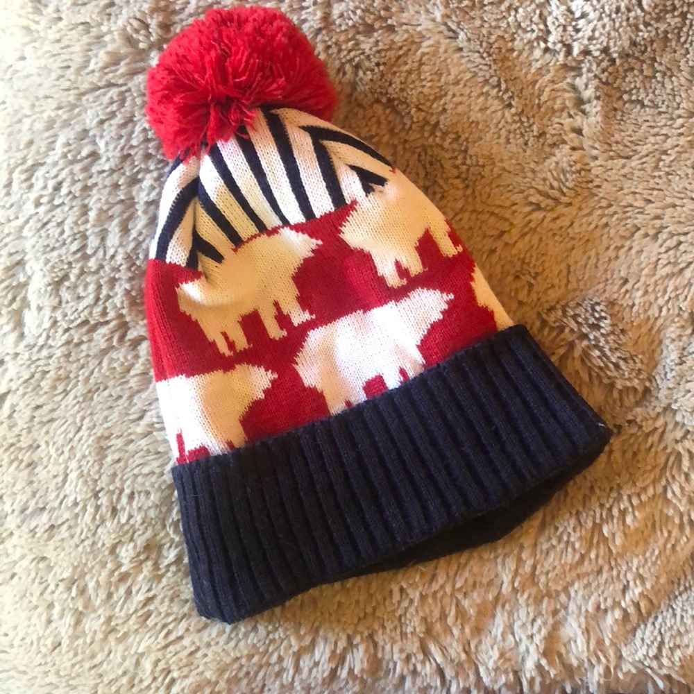 Perfect moment hat